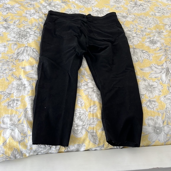 NWT Gap Mid Rise Vintage Slim Jeans with Washwell (Black) - Picture 6 of 8